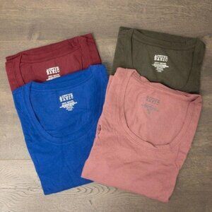Bundle of 4 Basic Fitted Long Sleeve Te…